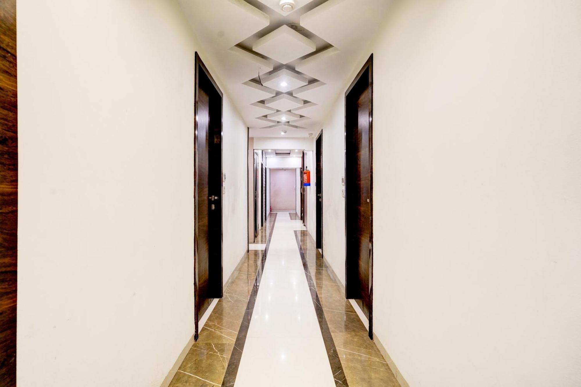 Super Hotel O Mumbai Central Formerly Park Palace Exterior foto
